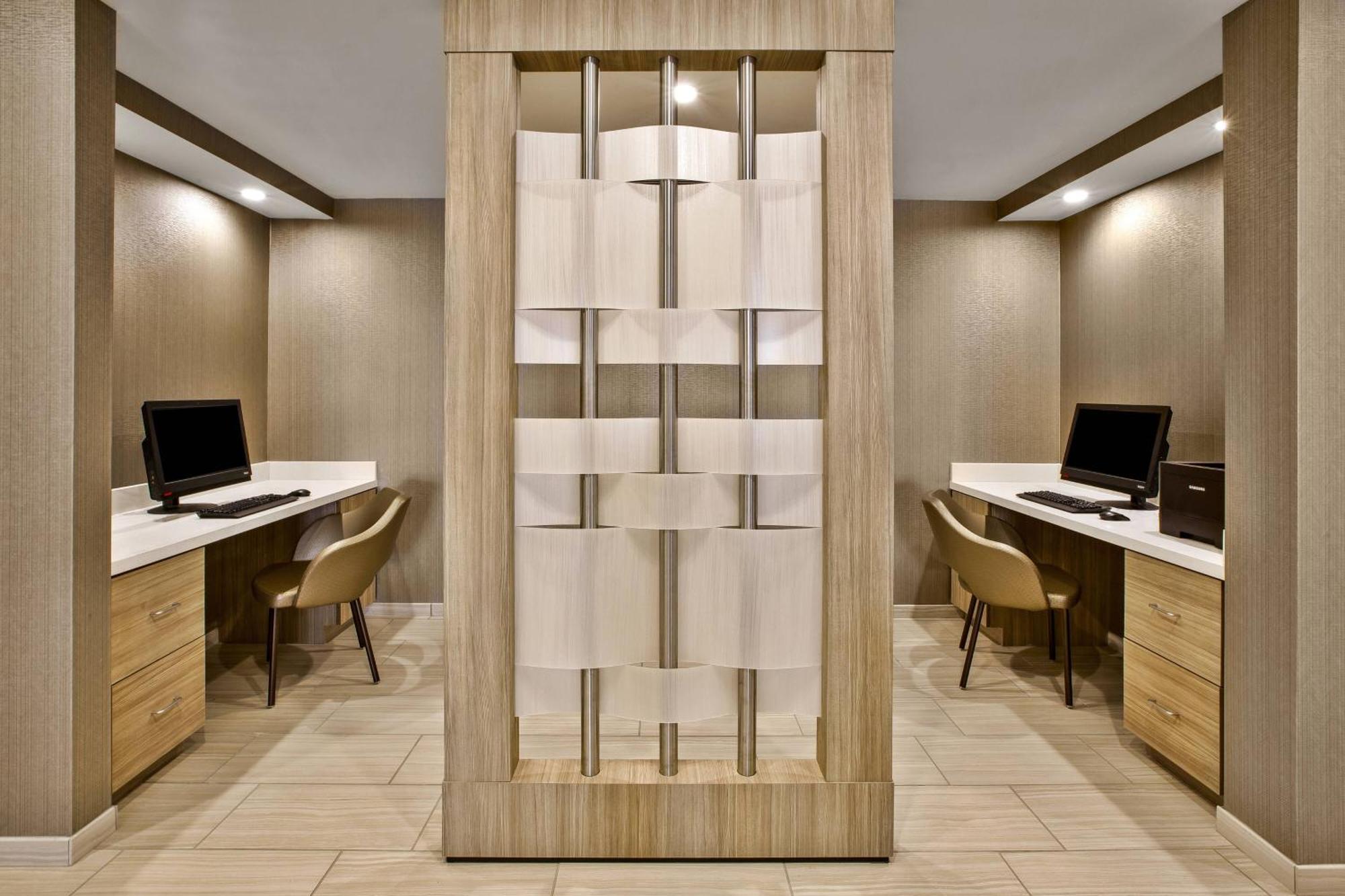 Springhill Suites By Marriott Pittsburgh Butler/Centre City Exterior foto